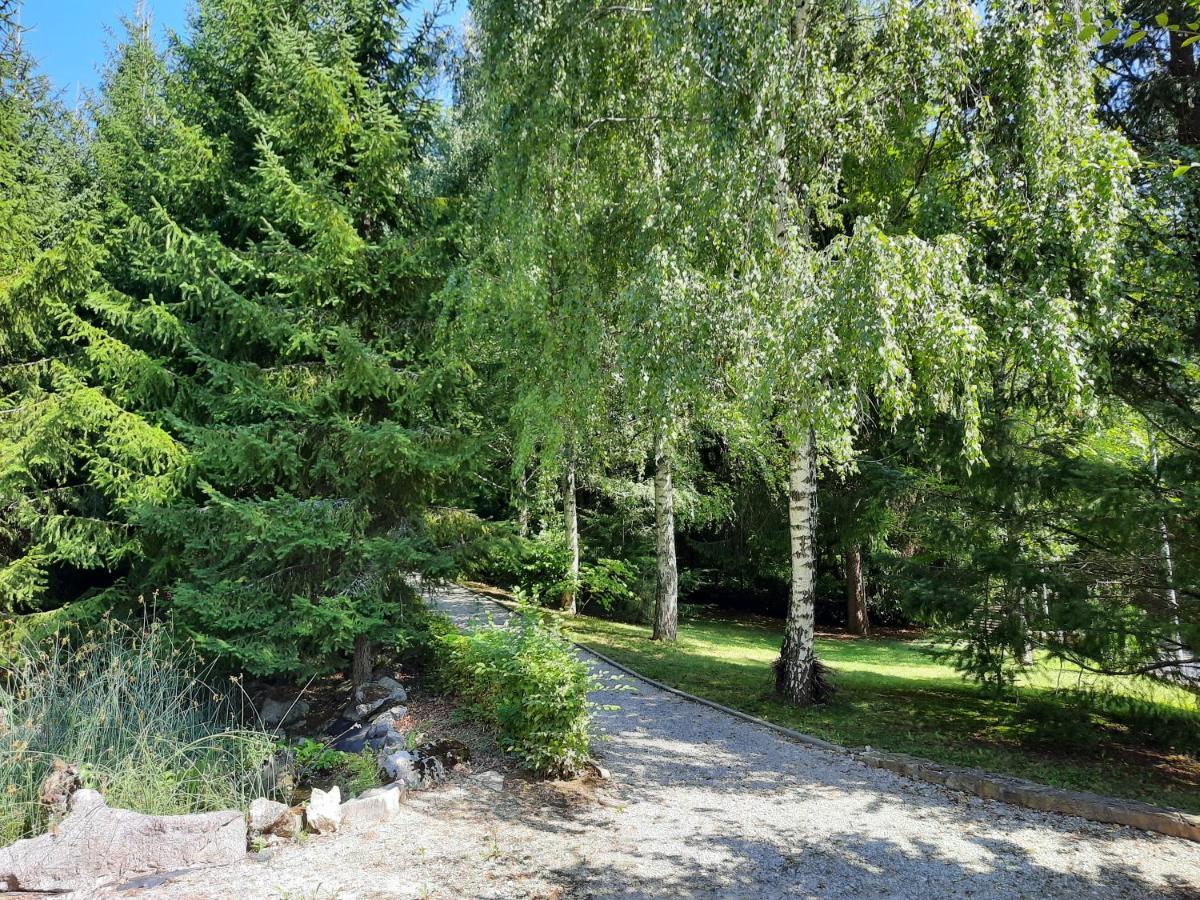 Pocitniska Hisa Parkfield Dragovan Metlika Exterior foto
