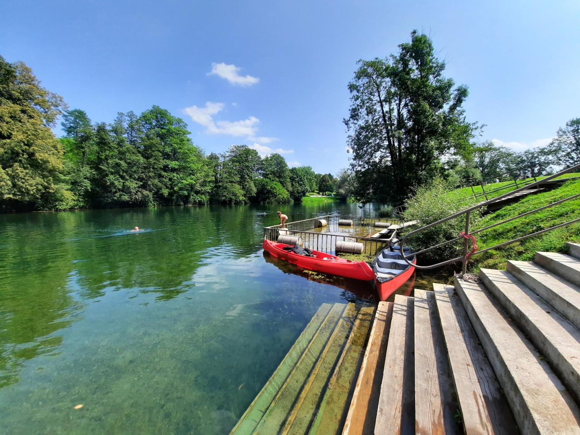 Pocitniska Hisa Parkfield Dragovan Metlika Exterior foto